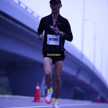 Runner Photo 7204665