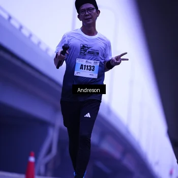 Runner Photo 7204668
