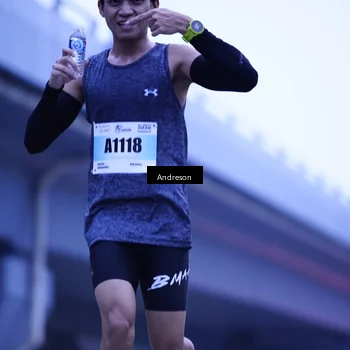 Runner Photo 7204677