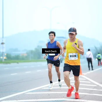Runner Photo 7204693