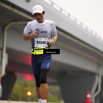 Runner Photo 7204708