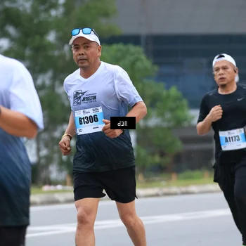 Runner Photo 7204753