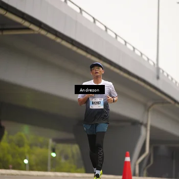 Runner Photo 7204794