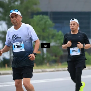 Runner Photo 7204795