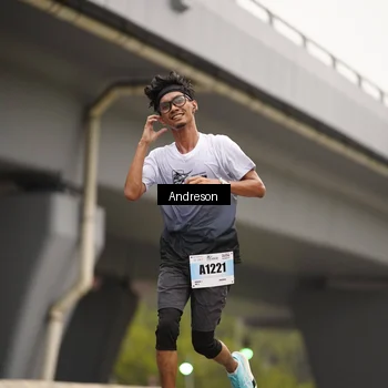 Runner Photo 7204808