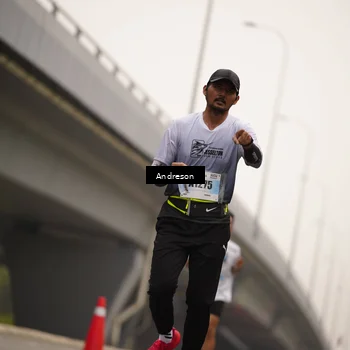 Runner Photo 7204822