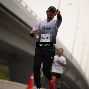 Runner Photo 7204835
