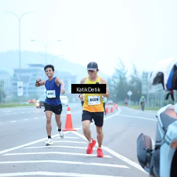 Runner Photo 7204868