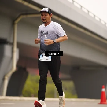 Runner Photo 7204876