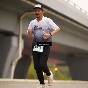 Runner Photo 7204878