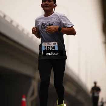 Runner Photo 7204892