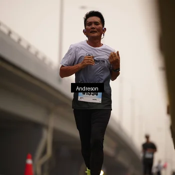 Runner Photo 7204895