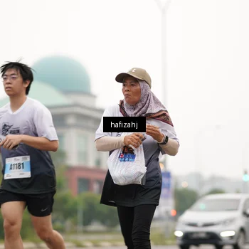 Runner Photo 7204910