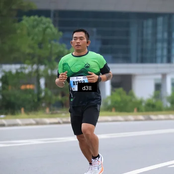 Runner Photo 7204912