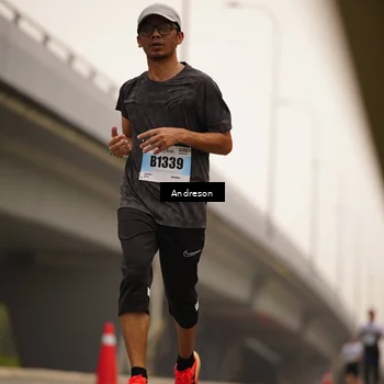 Runner Photo 7204920