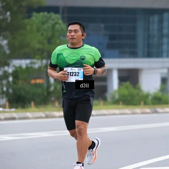 Runner Photo 7204925