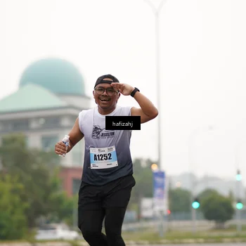 Runner Photo 7204950