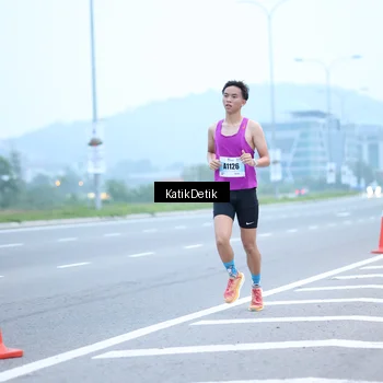 Runner Photo 7204958