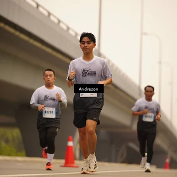 Runner Photo 7204995