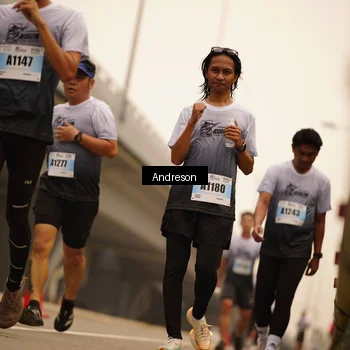 Runner Photo 7205016