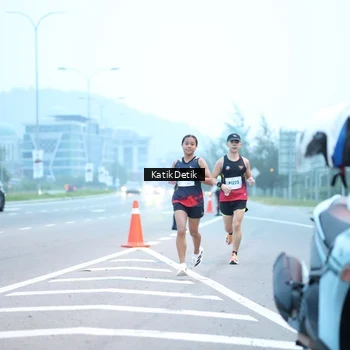 Runner Photo 7205024