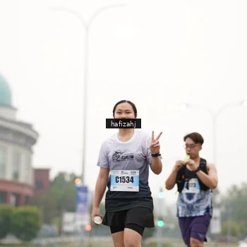 Runner Photo 7205044