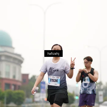 Runner Photo 7205070