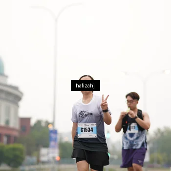 Runner Photo 7205071