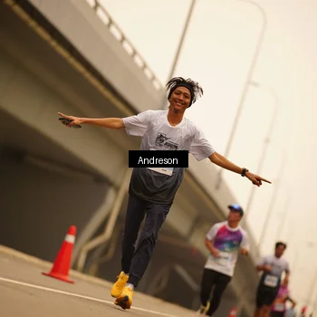 Runner Photo 7205093