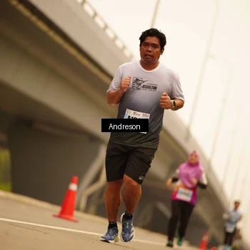 Runner Photo 7205104