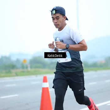 Runner Photo 7205123