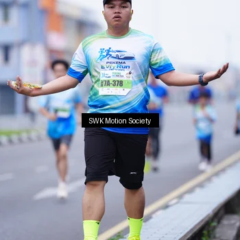 Runner Photo 7205145