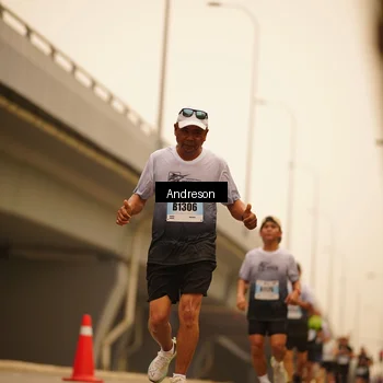 Runner Photo 7205149