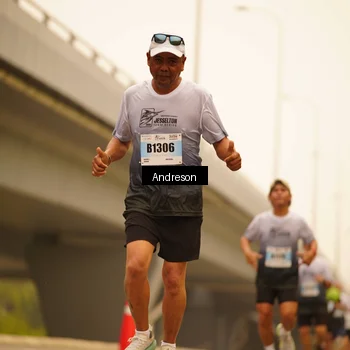 Runner Photo 7205153