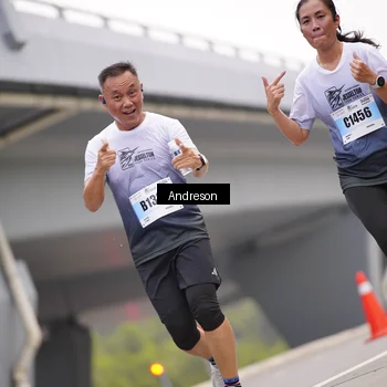 Runner Photo 7205236