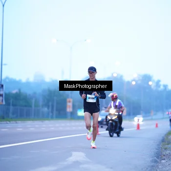 Runner Photo 7205238