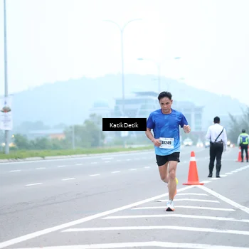 Runner Photo 7205242