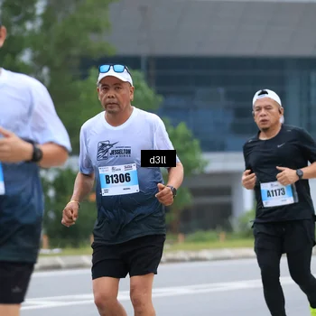 Runner Photo 7205275