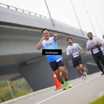 Runner Photo 7205279