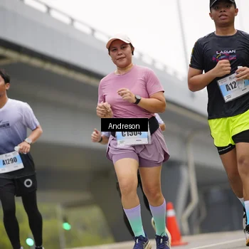Runner Photo 7205340