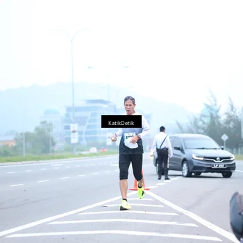 Runner Photo 7205363