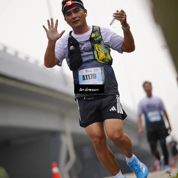 Runner Photo 7205366