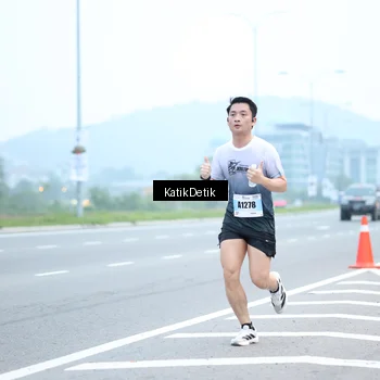 Runner Photo 7205379