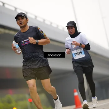 Runner Photo 7205384