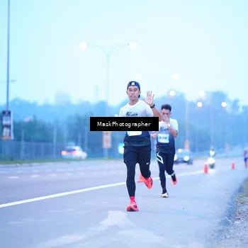 Runner Photo 7205410