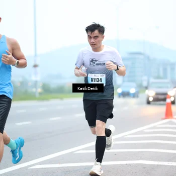 Runner Photo 7205419