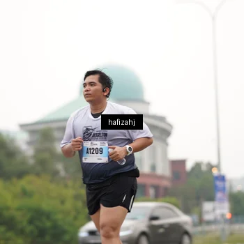 Runner Photo 7205442