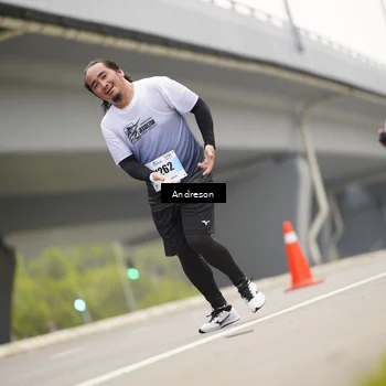 Runner Photo 7205446