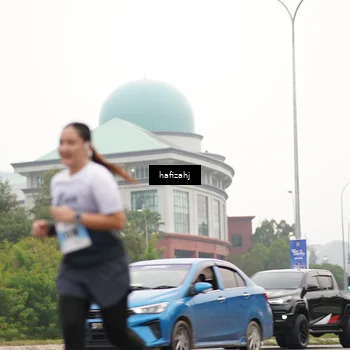 Runner Photo 7205473