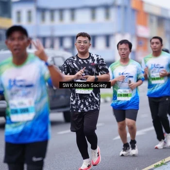 Runner Photo 7205475